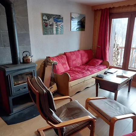 Les Airelles 33 Rue Du Pas Du Chai, En Queyras Classe 3 Etoiles * Molines-en-Queyras